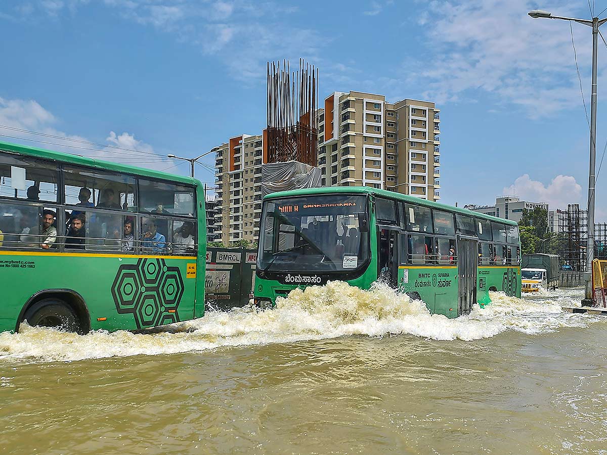 Heavy Flood in Bangalore Photos - Sakshi7