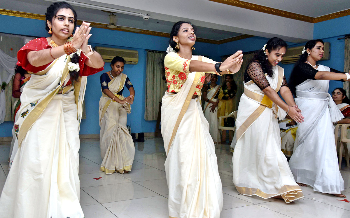 Onam Festival At Basavatarakam Cancer Hospital - Sakshi11