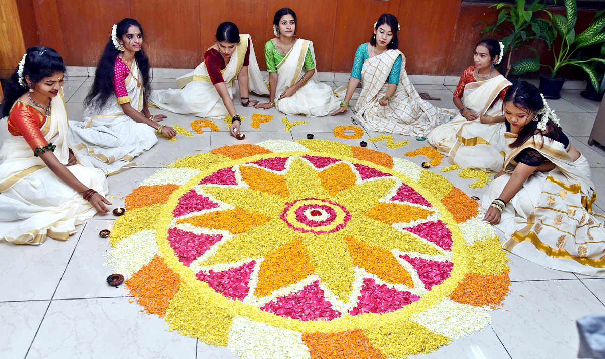 Onam Festival At Basavatarakam Cancer Hospital - Sakshi7