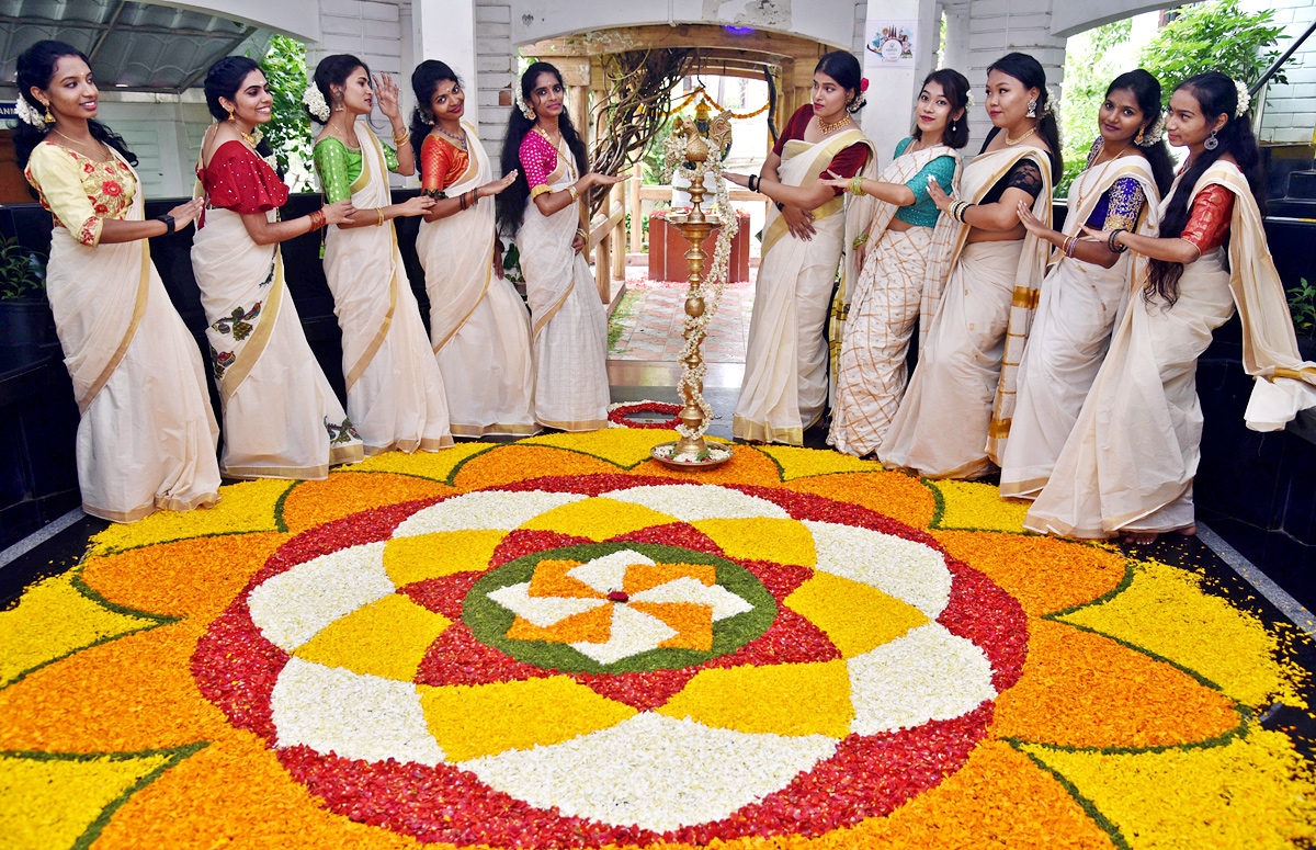 Onam Festival At Basavatarakam Cancer Hospital - Sakshi14