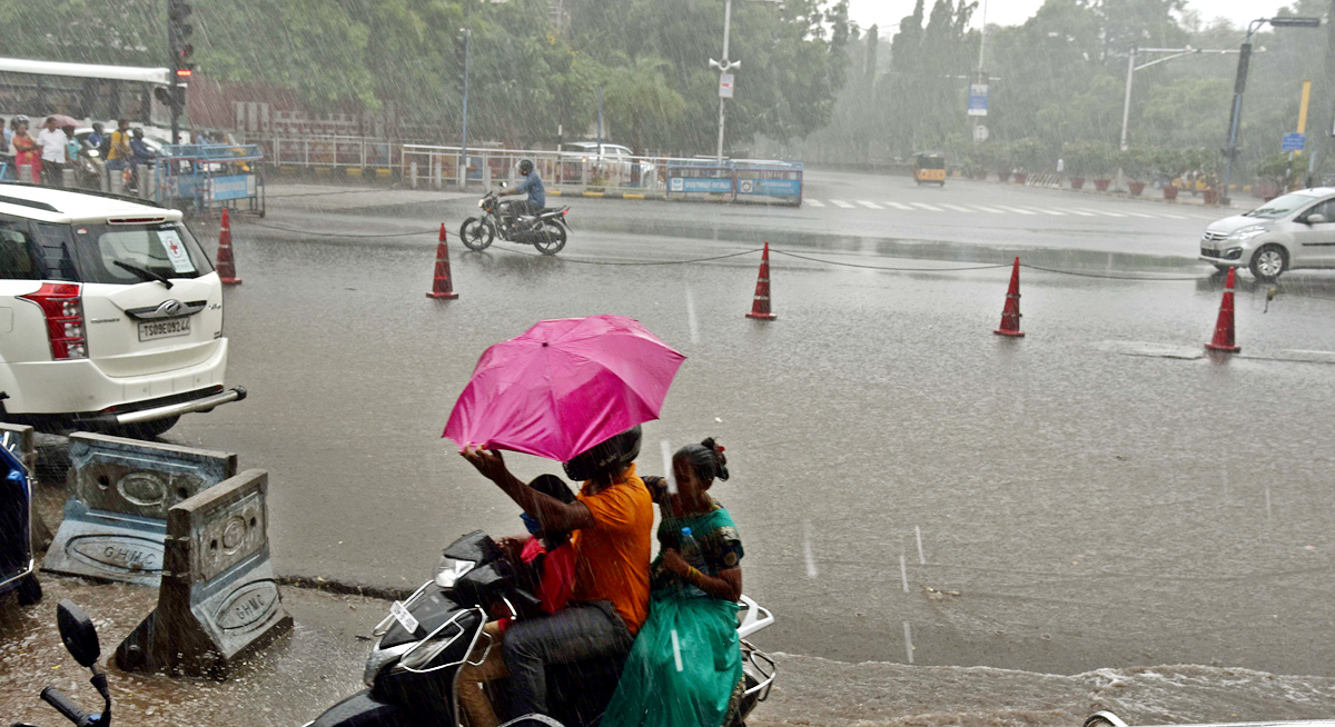 Heavy Rain in Hyderabad - Sakshi2