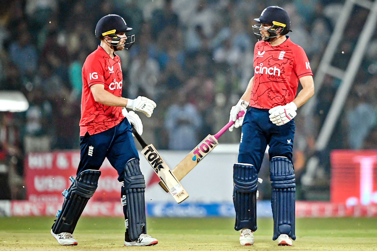 England Beat Pakistan England Won By 8Wickets - Sakshi9