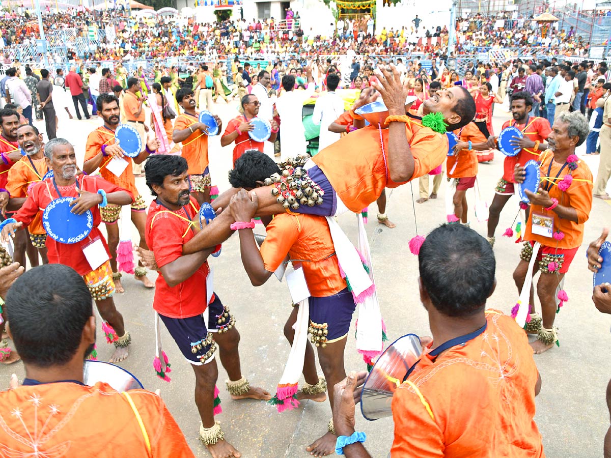 Tirumala Srivari Brahmotsavam 2022 Mohini Avataram - Sakshi19