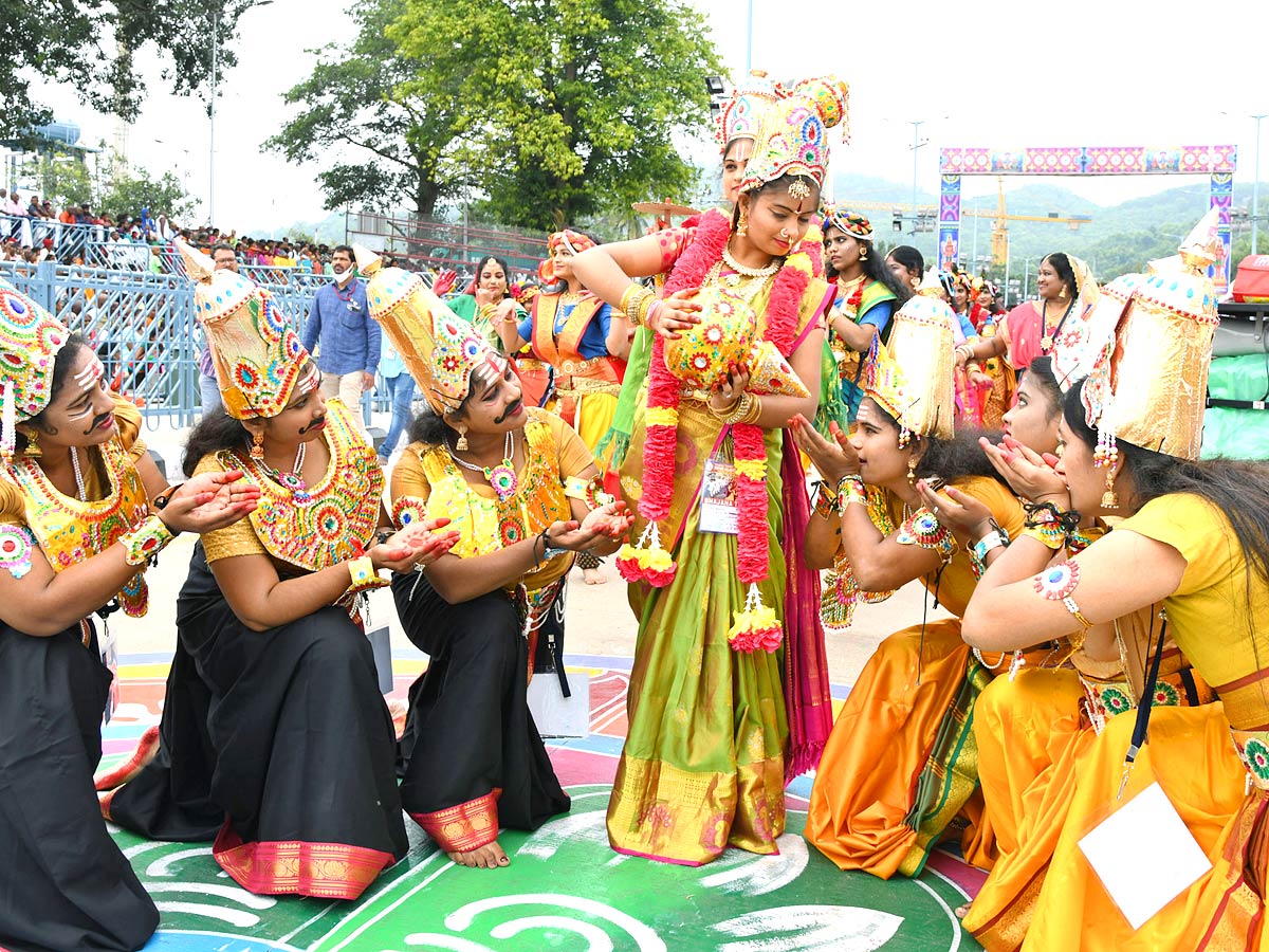 Tirumala Srivari Brahmotsavam 2022 Mohini Avataram - Sakshi25