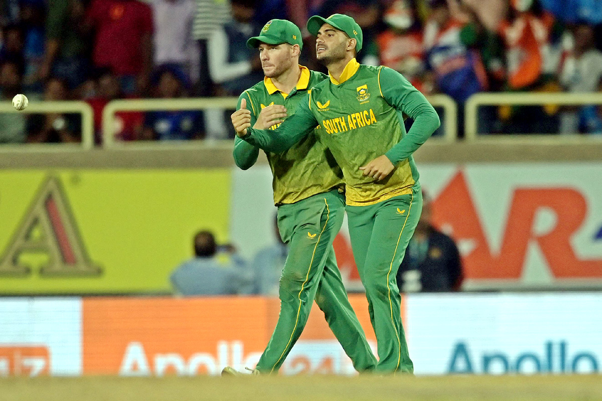 India Win By South Africa 2nd ODI - Sakshi15