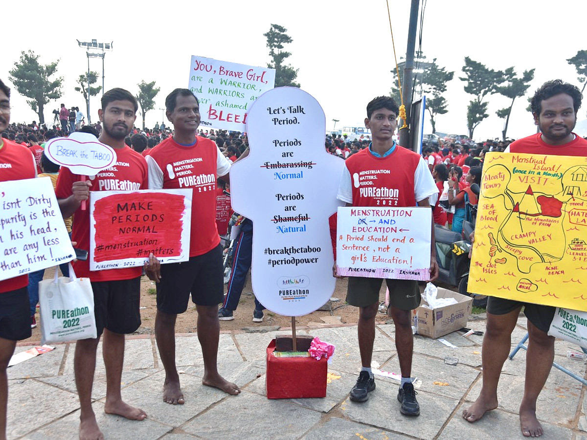 Hyderabad: Necklace Road PUREathon 2K 5K Fun Walk Run Photos - Sakshi15