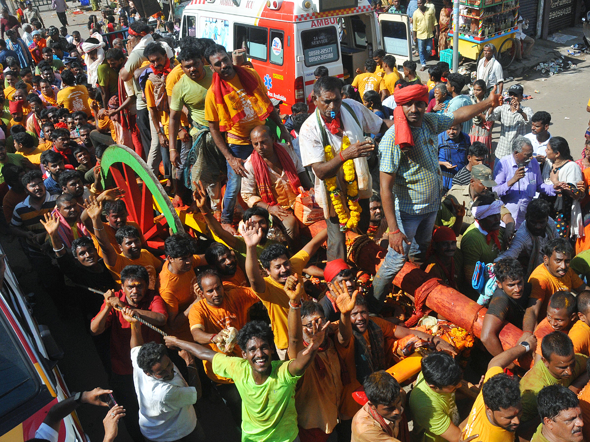 Pydithalli Ammavaru Sirimanu Utsavam Vizianagaram Photo Gallery - Sakshi7