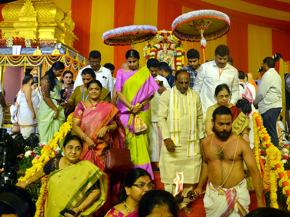 Sri Venkateswara Swamy Vaibhavotsavam in NTR Stadium Photo Gallery - Sakshi16