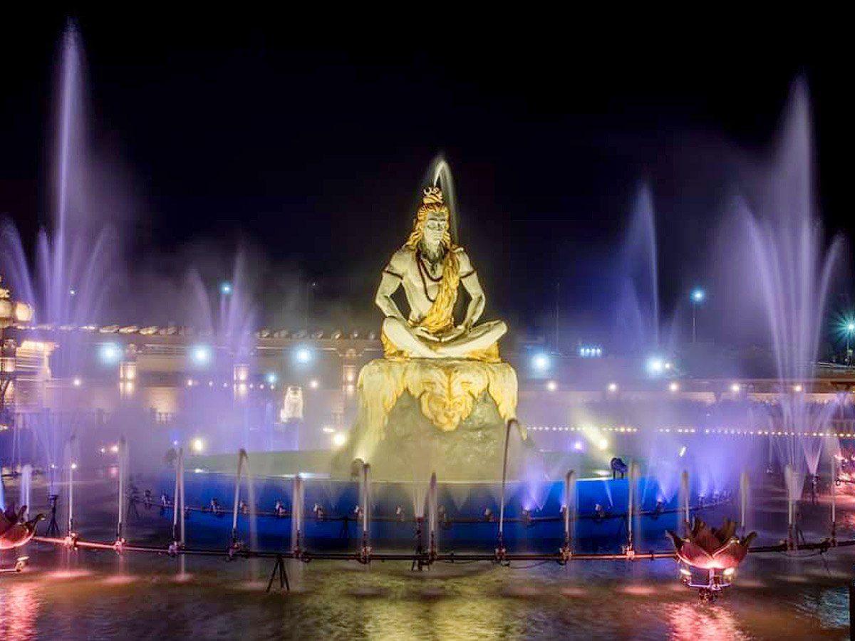 Ujjain Mahakaleshwar Temple Mahakal Lok Corridor Mesmerizing Photos - Sakshi14