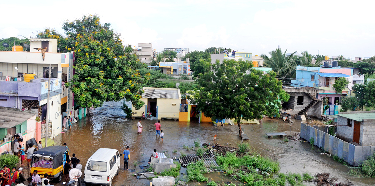 Heavy Rains in Sri Satyasai Dist - Sakshi17