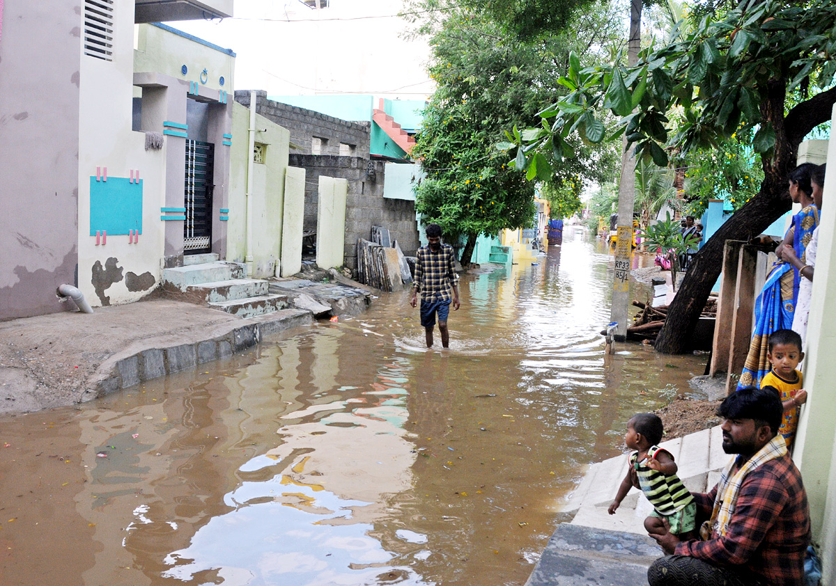 Heavy Rains in Sri Satyasai Dist - Sakshi5