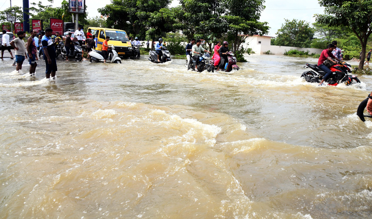 Heavy Rain In Hyderabad - Sakshi13