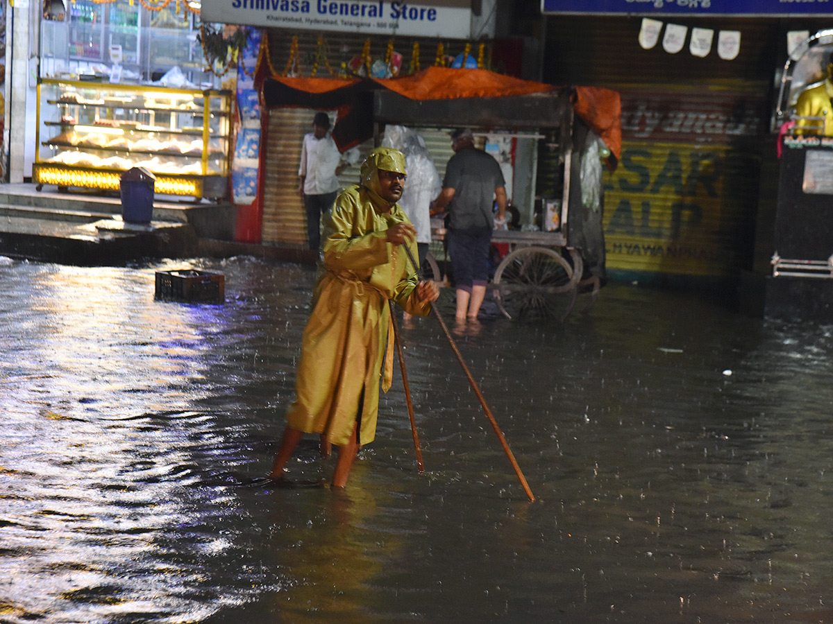 Hyderabad Heavy Rain Causes Floods Oct 2022 - Sakshi2