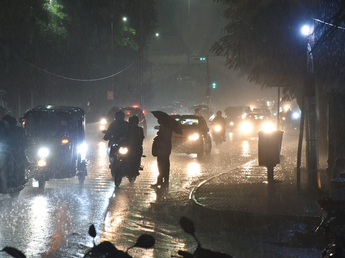 Hyderabad Heavy Rain Causes Floods Oct 2022 - Sakshi26