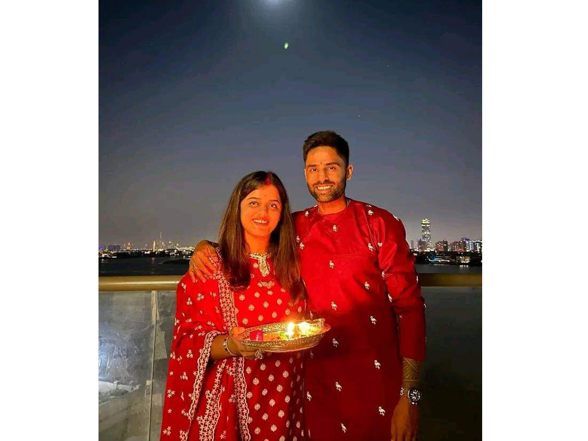 Karwa Chauth 2022 Photo Gallery - Sakshi2