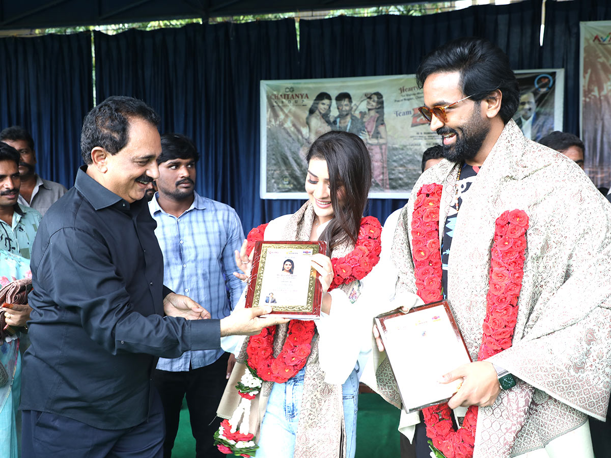 Manchu Vishnu and Payal Rajput Jinna Movie Promotions - Sakshi23