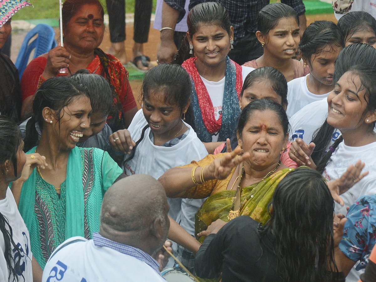 Visakha Garjana Rally Photo Gallery - Sakshi25