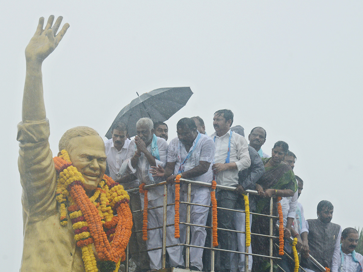 Visakha Garjana Rally Photo Gallery - Sakshi26