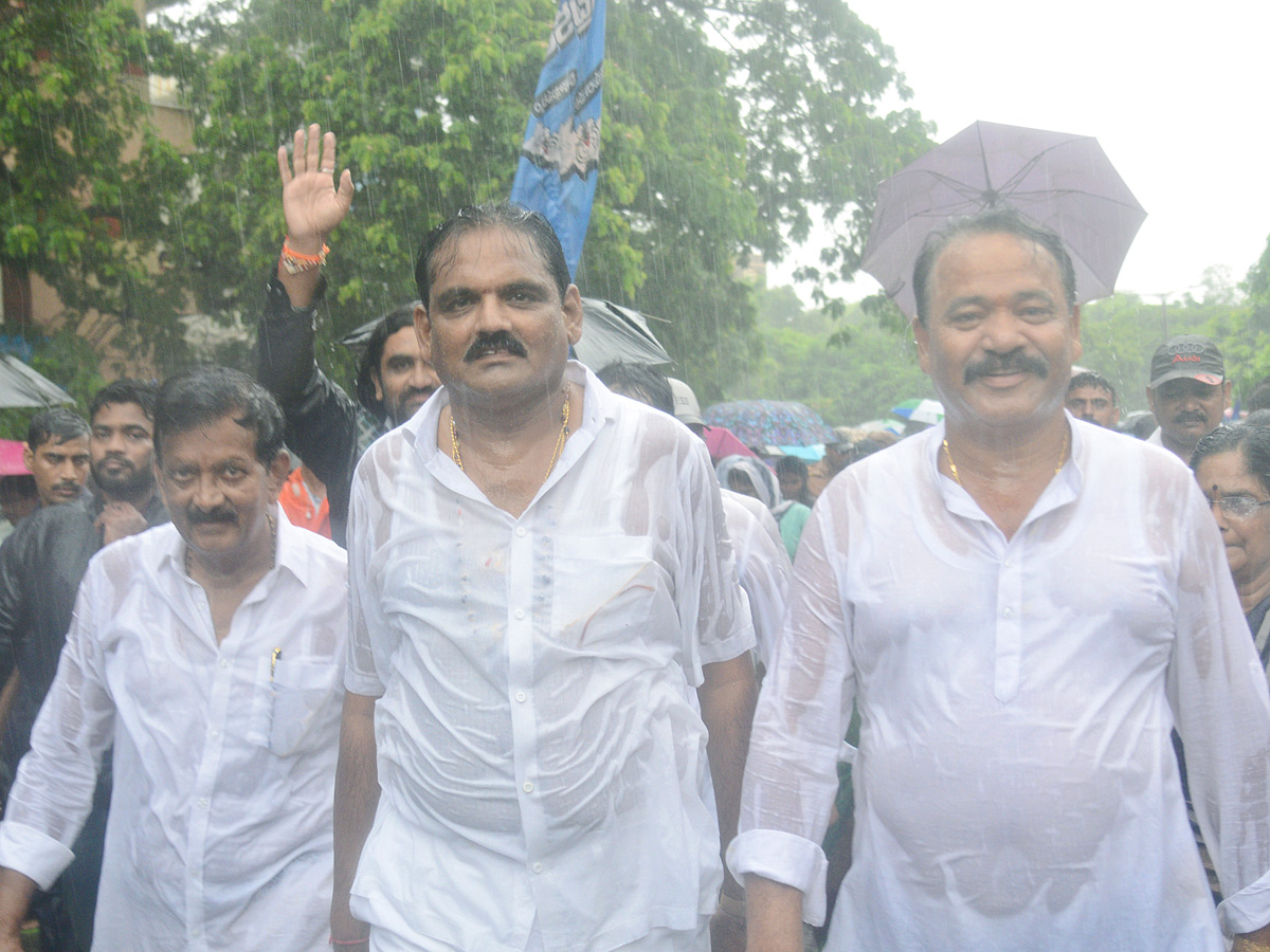 Visakha Garjana Rally Photo Gallery - Sakshi29