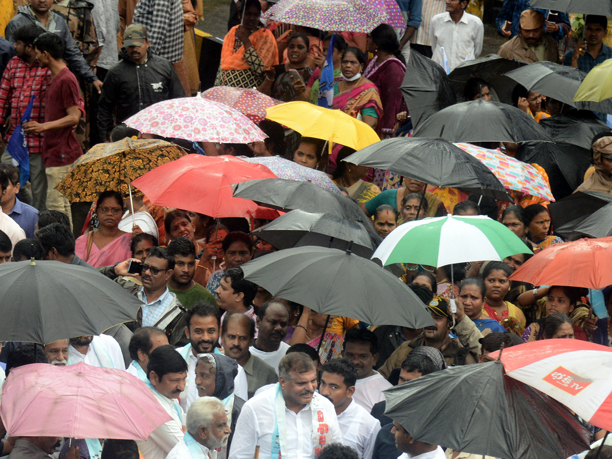 Visakha Garjana Rally Photo Gallery - Sakshi50