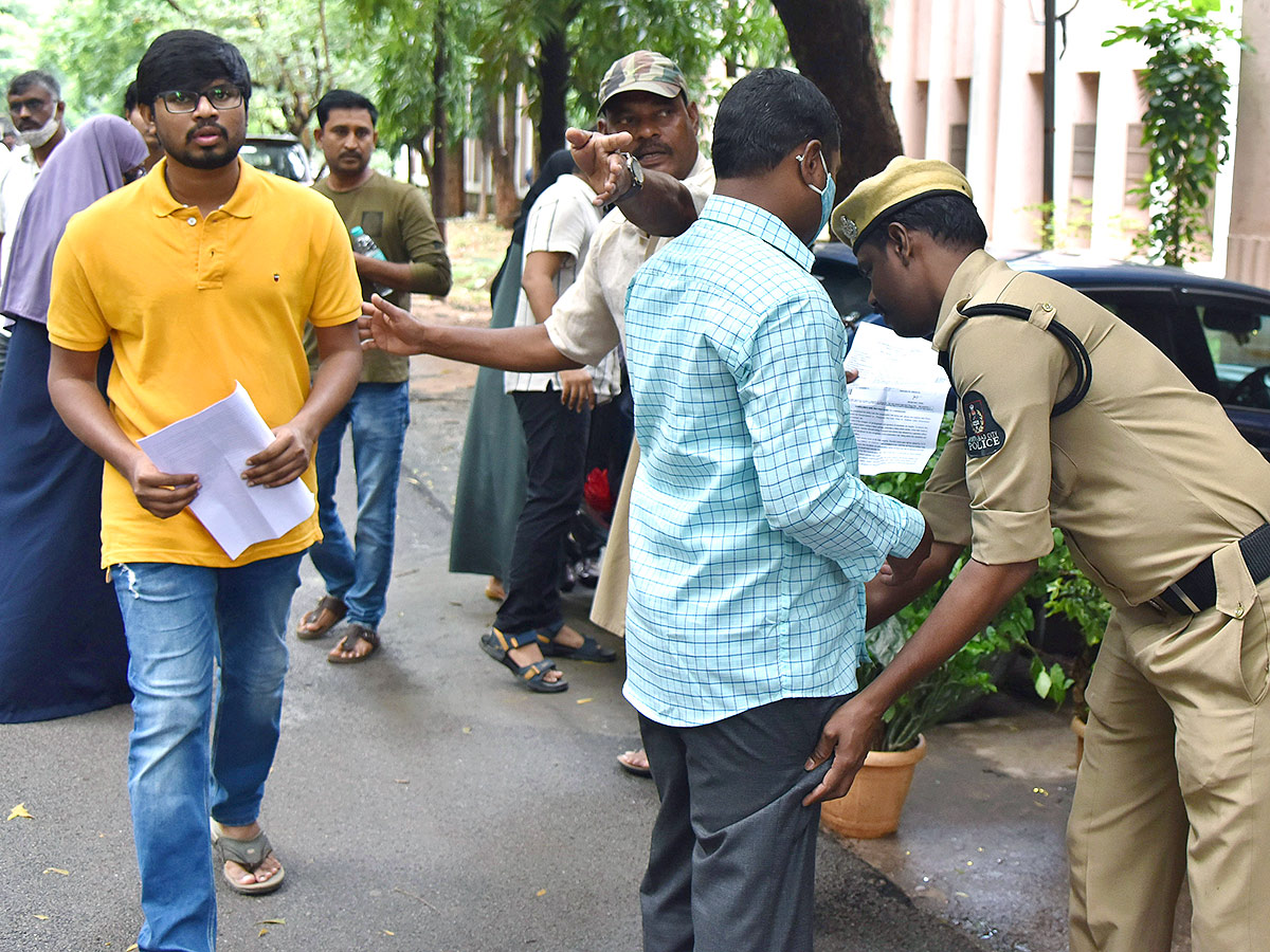 Group one Exam in Telangana - Sakshi21