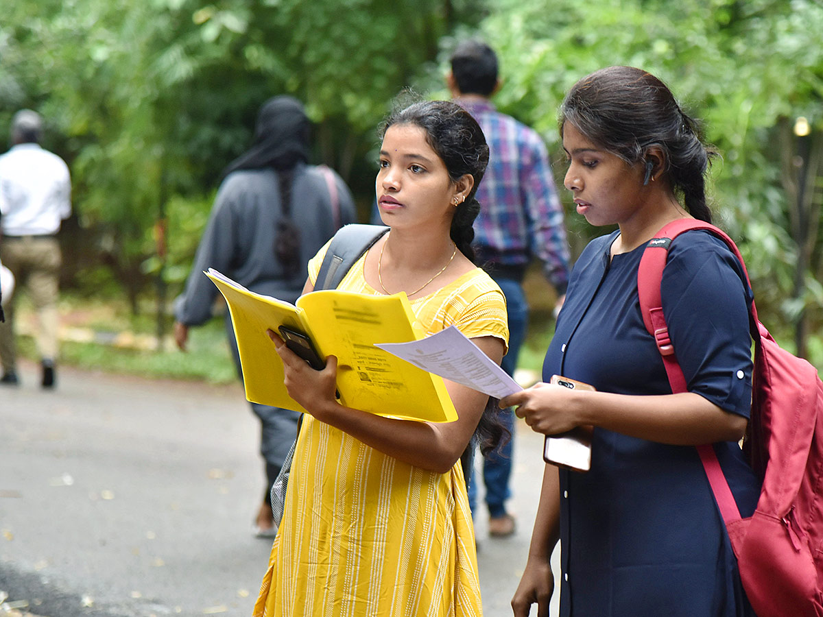 Group one Exam in Telangana - Sakshi9