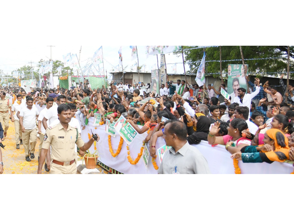 AP CM YS Jagan Releases YSR Rythu Bharosa Photo Gallery - Sakshi13