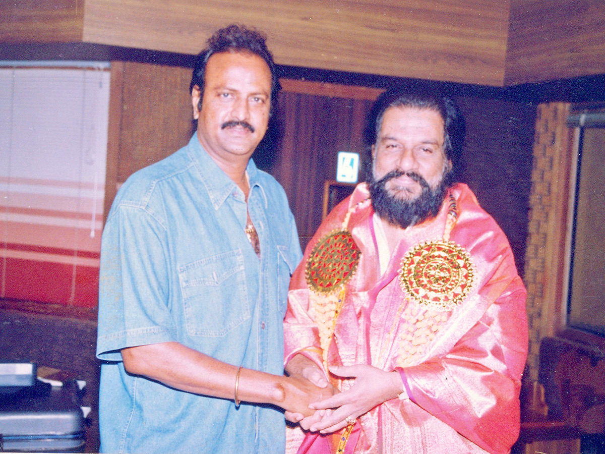 Tollywood Actor Manchu Mohan Babu Rare and Unseen Photos - Sakshi11