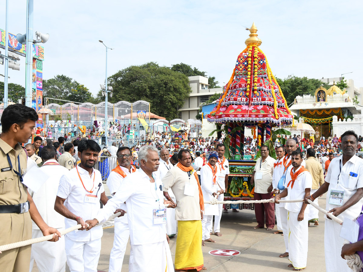 Tirumala Srivari Brahmotsavam 2022 Hanumantha Vahana Seva Photo Gallery - Sakshi27