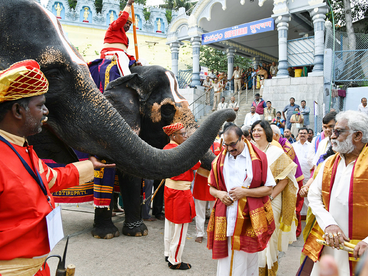 Tirumala Srivari Brahmotsavam 2022 Hanumantha Vahana Seva Photo Gallery - Sakshi8