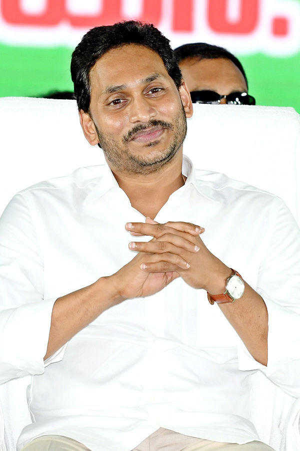 AP CM YS Jagan Mohan Reddy Public Meeting At Avanigadda - Sakshi26