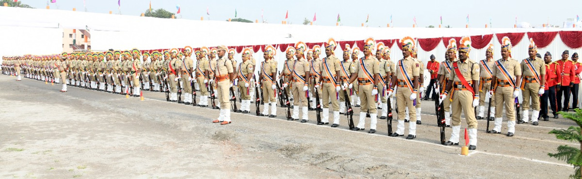 AP CM YS Jagan In Police Martyrs Commemoration Day - Sakshi32