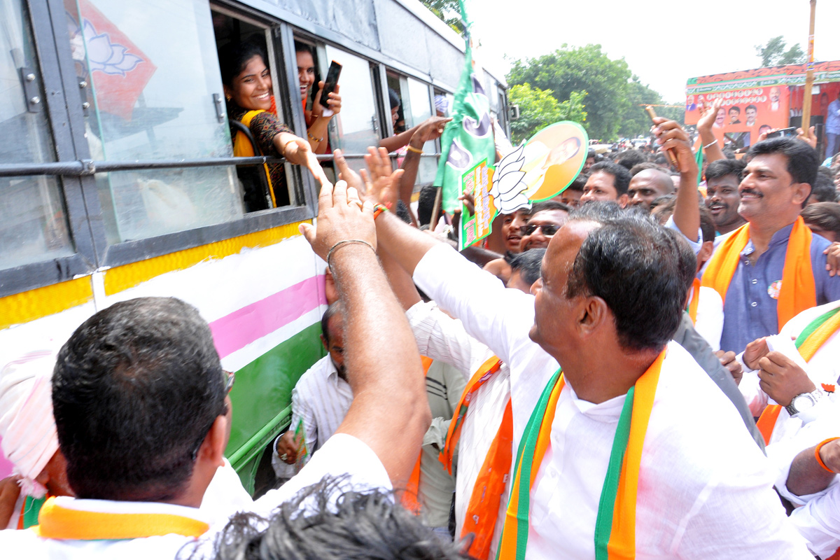 Munugode ByElections Party leaders Pictures  - Sakshi39