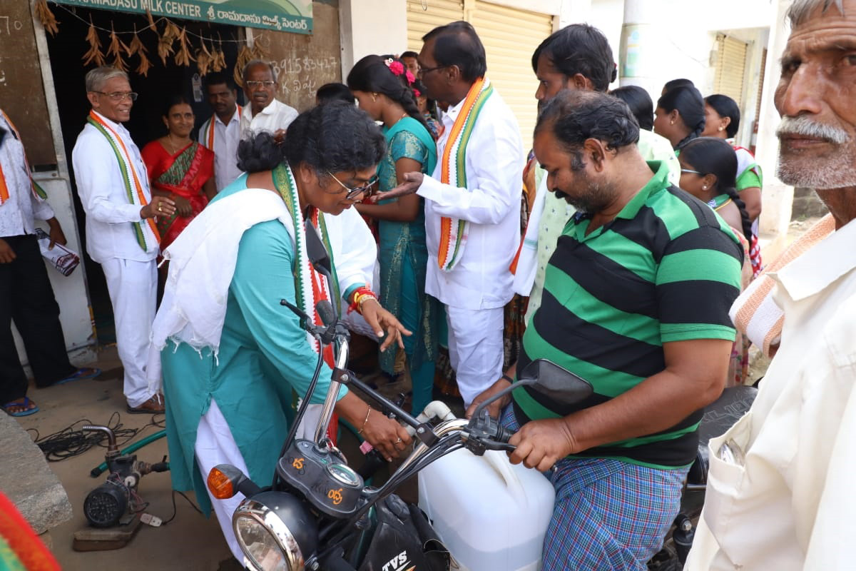 Munugode ByElections Party leaders Pictures  - Sakshi4