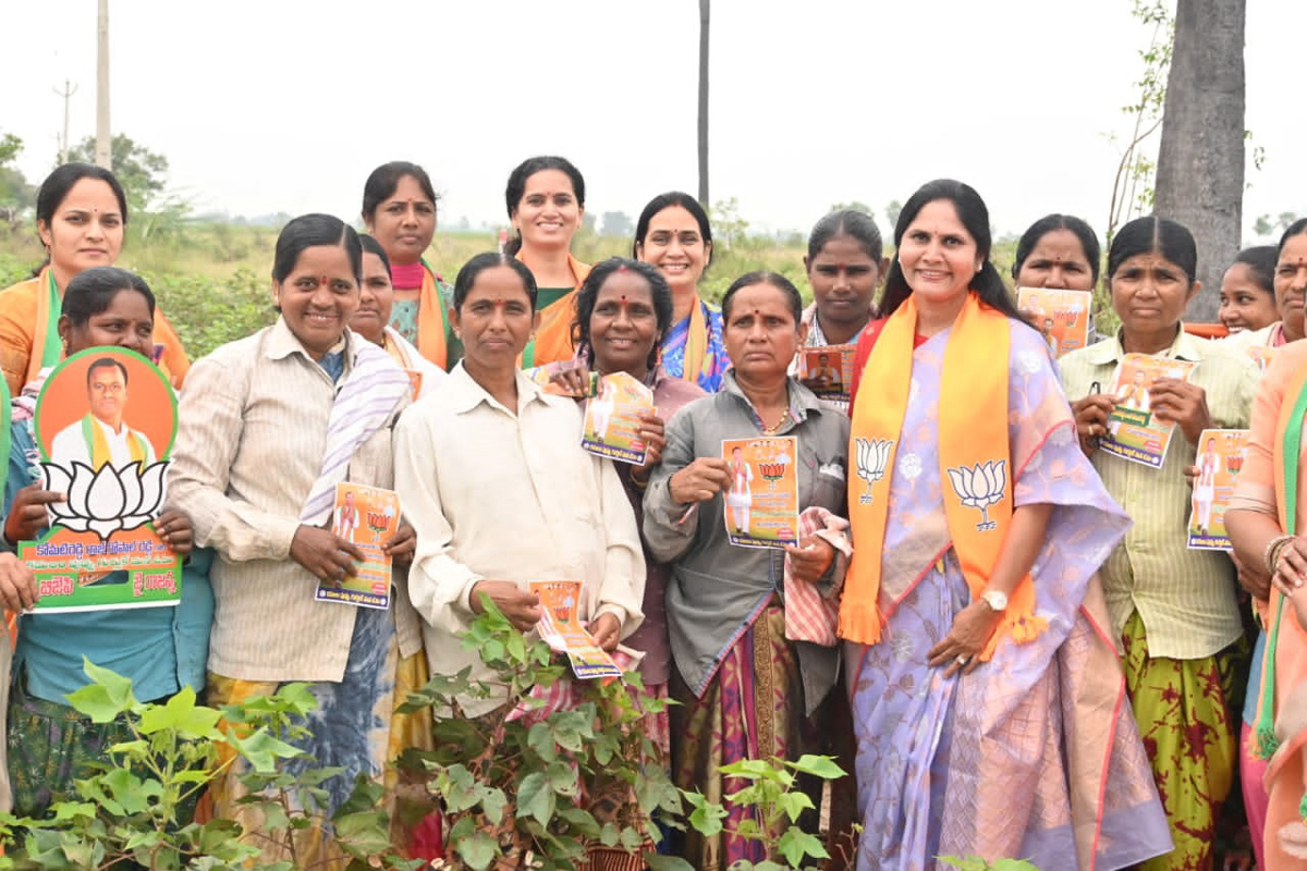 Munugode ByElections Party leaders Pictures  - Sakshi21