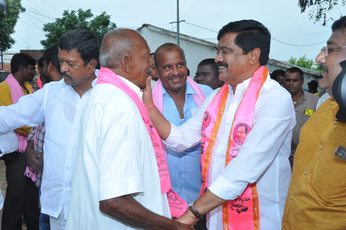 Munugode ByElections Party leaders Pictures  - Sakshi16