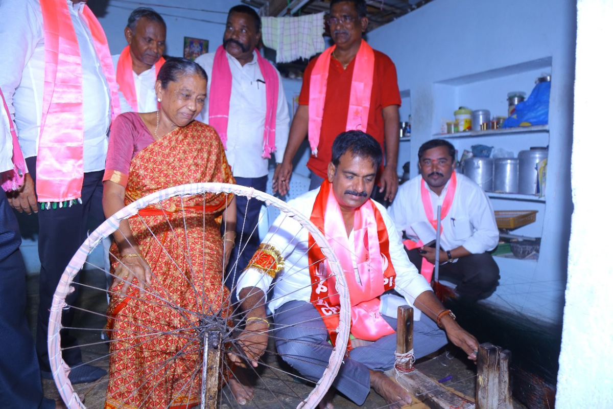 Munugode ByElections Party leaders Pictures  - Sakshi32