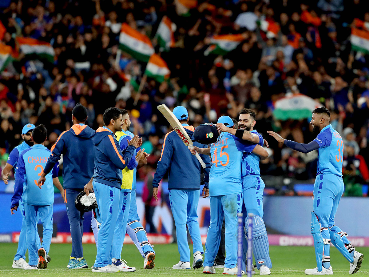 ICC T20 World Cup Photos After India won The Match Against Pakistan Photo Gallery - Sakshi7