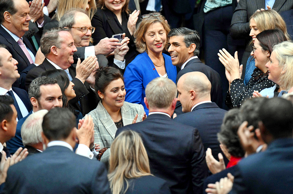 Rishi Sunak Becomes UK first Indian Origin PM - Sakshi5