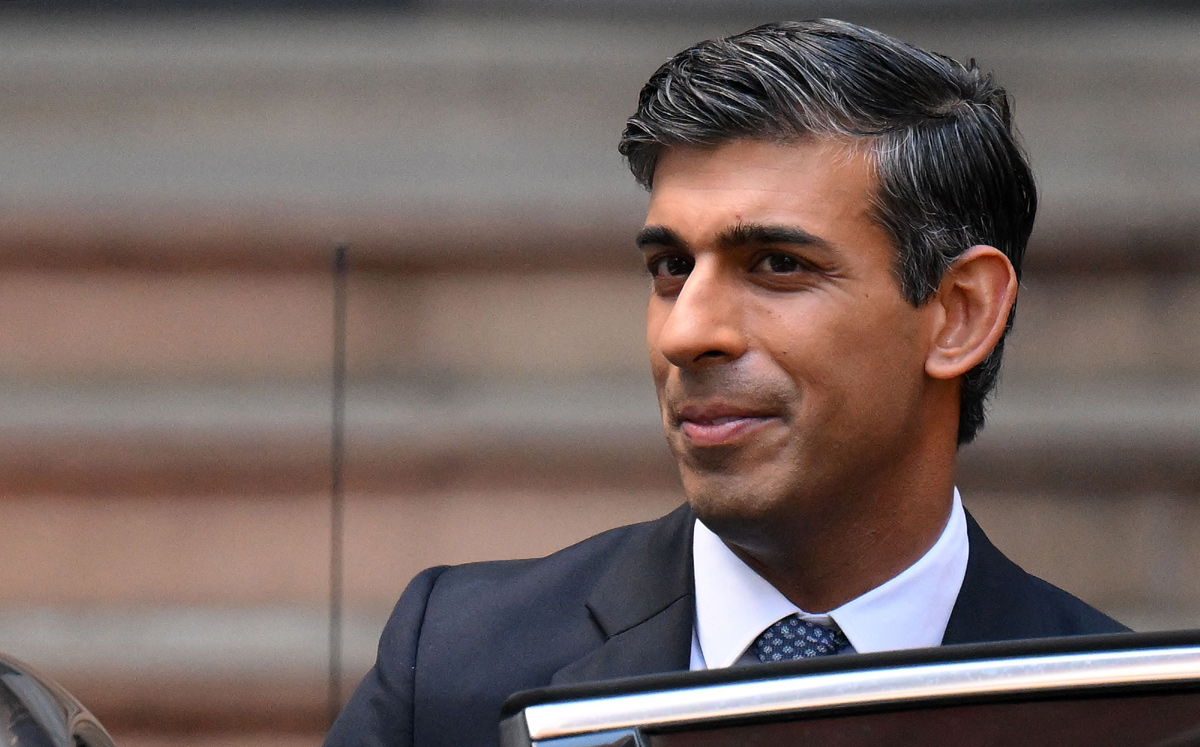 Rishi Sunak Becomes UK first Indian Origin PM - Sakshi15