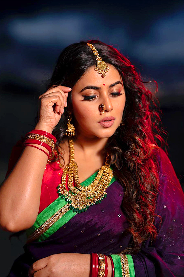 Actress Poorna Kasim Wedding Celebration Photos Goes Viral on Social Media - Sakshi14