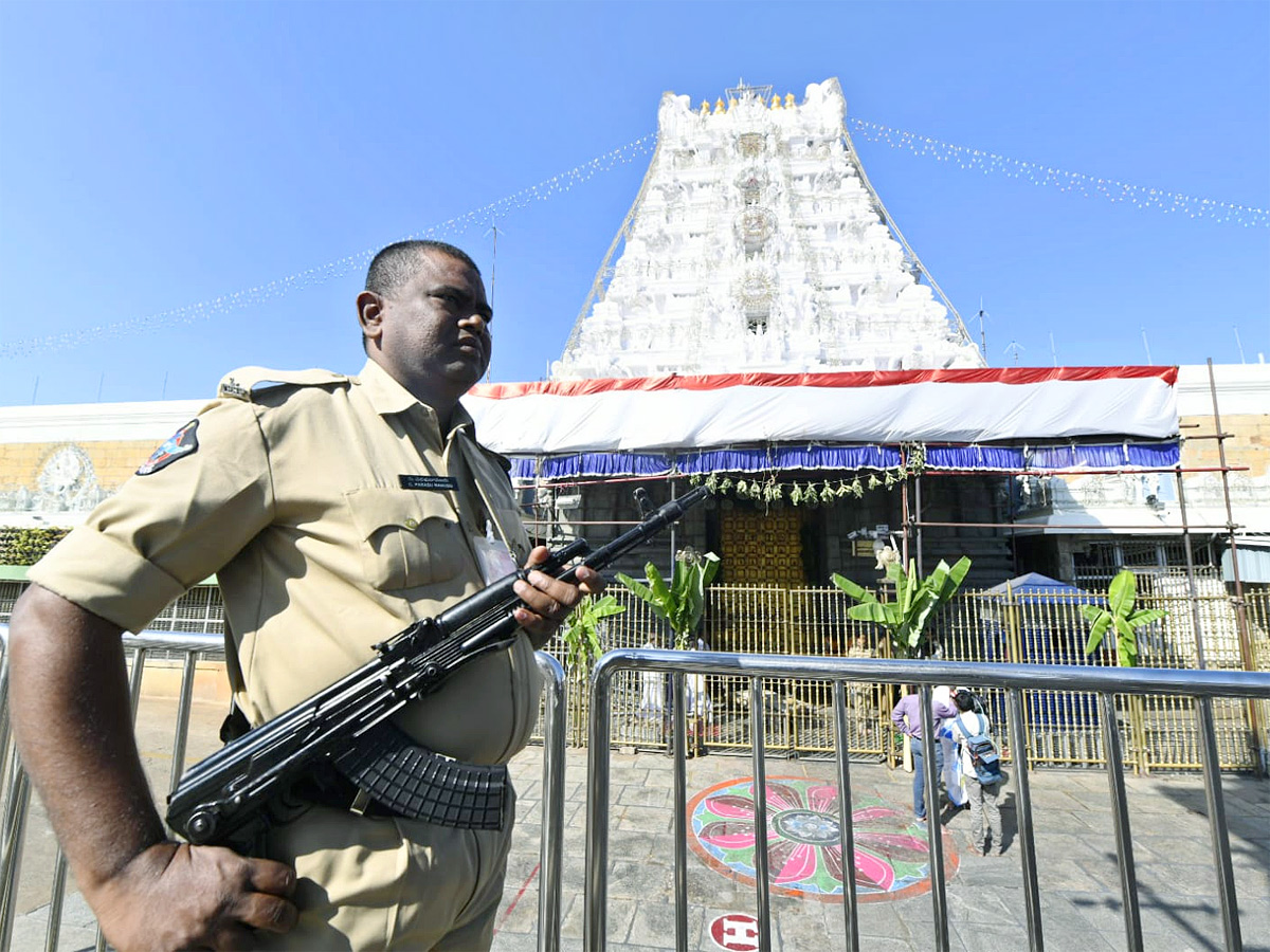 Solar Eclipse Tirumala Srivari Temple Closed Today - Sakshi17