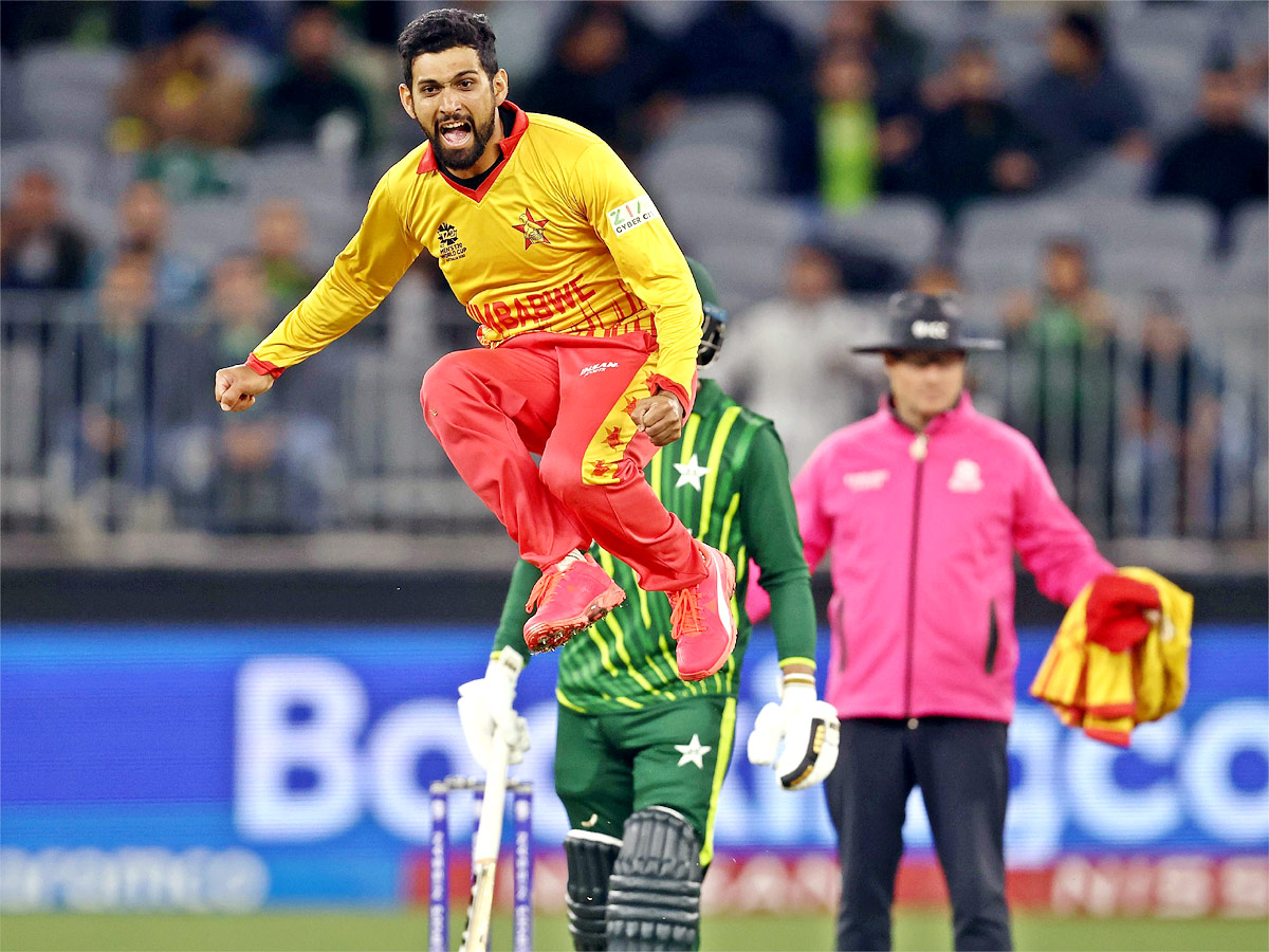 Zimbabwe Sensational Victory Over Pakistan - Sakshi17