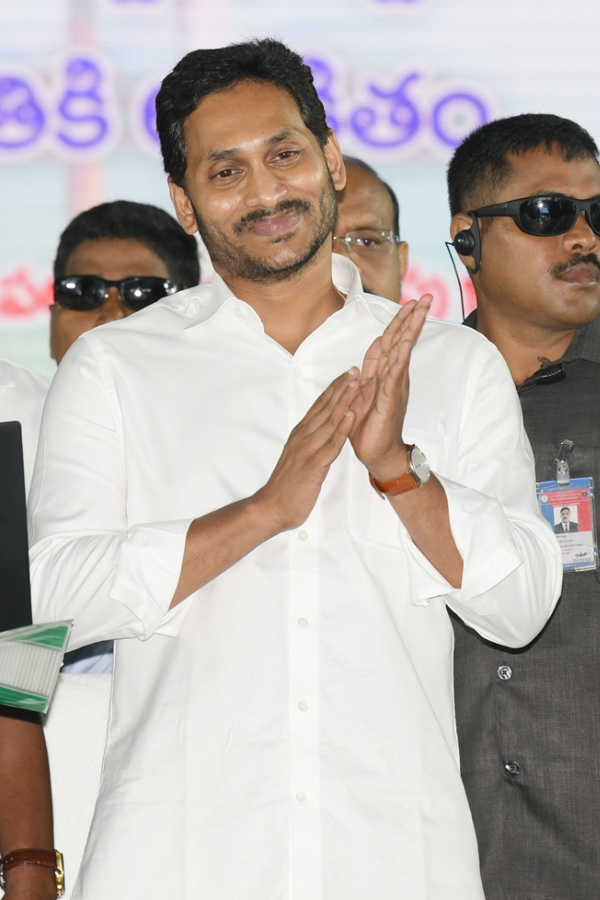 CM YS Jagan At Nelaturu Public Meeting  - Sakshi25