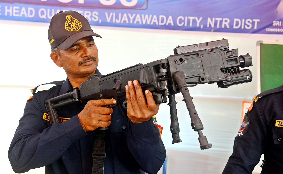 Commemoration Week of Police Martyrs at Vijayawada - Sakshi23