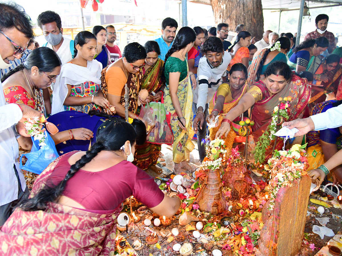 Nagula Chavithi Celebrations 2022 in Telugu States Photos - Sakshi4