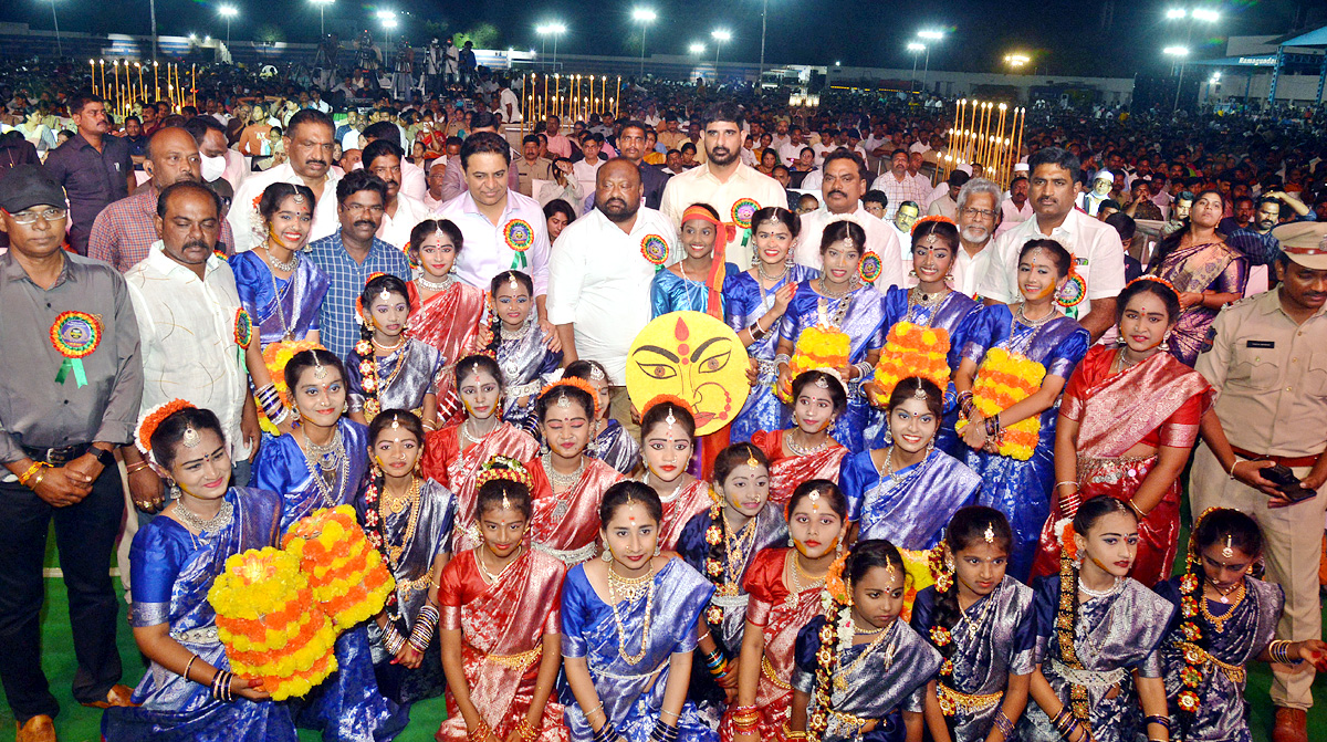 Kalolsavam Celebrations In Karimnagar  - Sakshi2