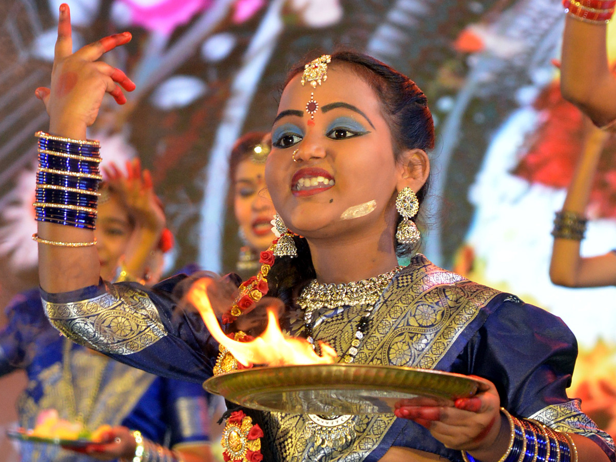 Kalolsavam Celebrations In Karimnagar  - Sakshi12