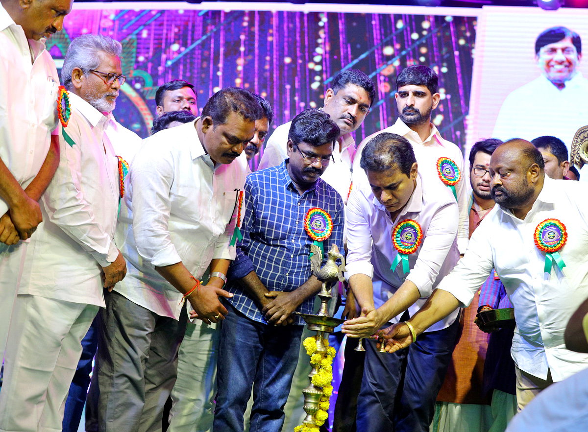 Kalolsavam Celebrations In Karimnagar  - Sakshi14