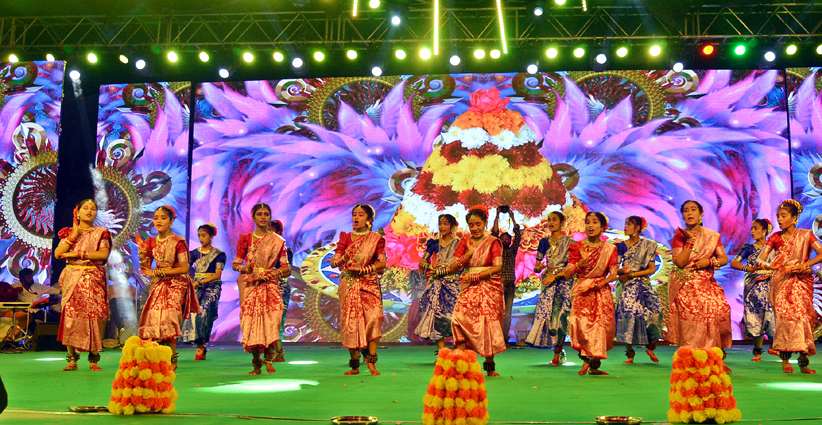 Kalolsavam Celebrations In Karimnagar  - Sakshi16